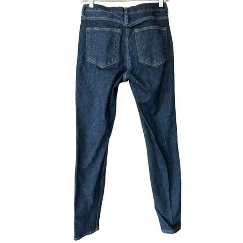 Everlane preowned but